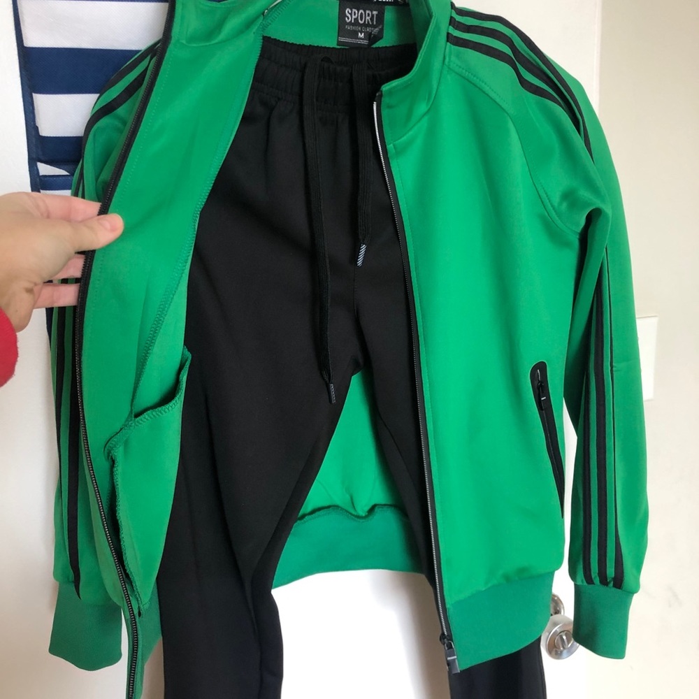 Tracksuit - Picture 3 of 5